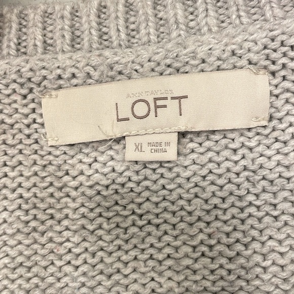 LOFT Gray Knit Snowflake Sweater Size XL - Picture 5 of 6